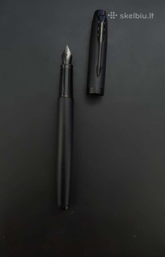 Parker Im Achromatic Black Fountain Pen