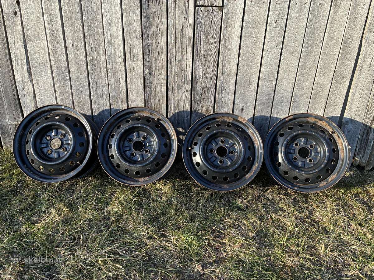 R14 Toyota plieniniai ratlankiai