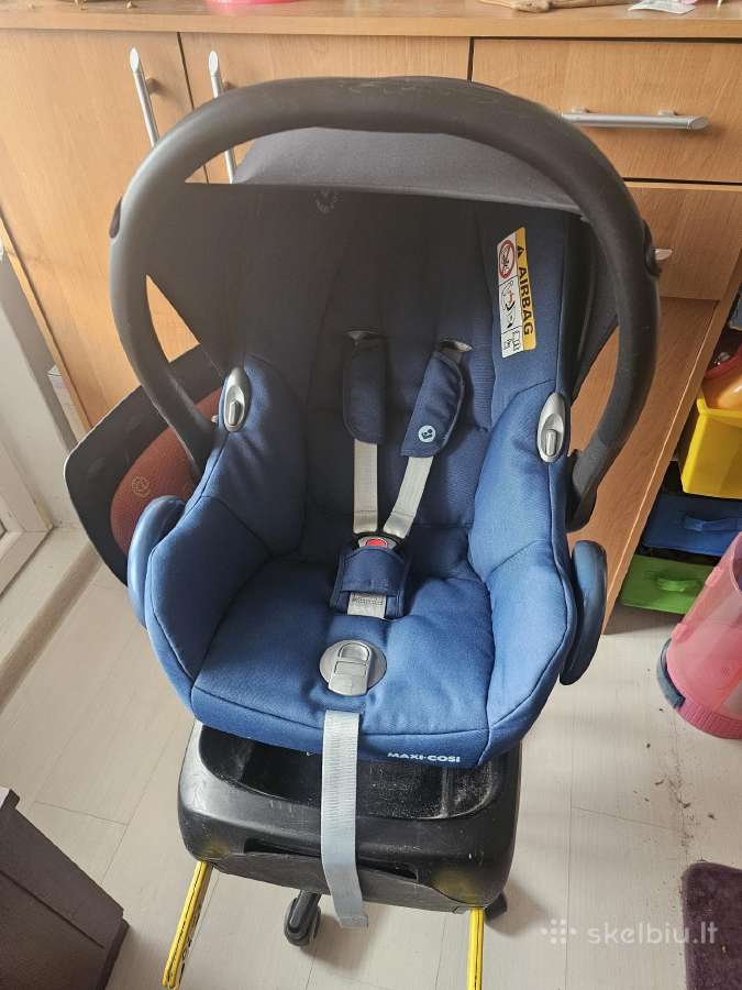 Parduodamos auto-kėdutės nuo 0-36kg.