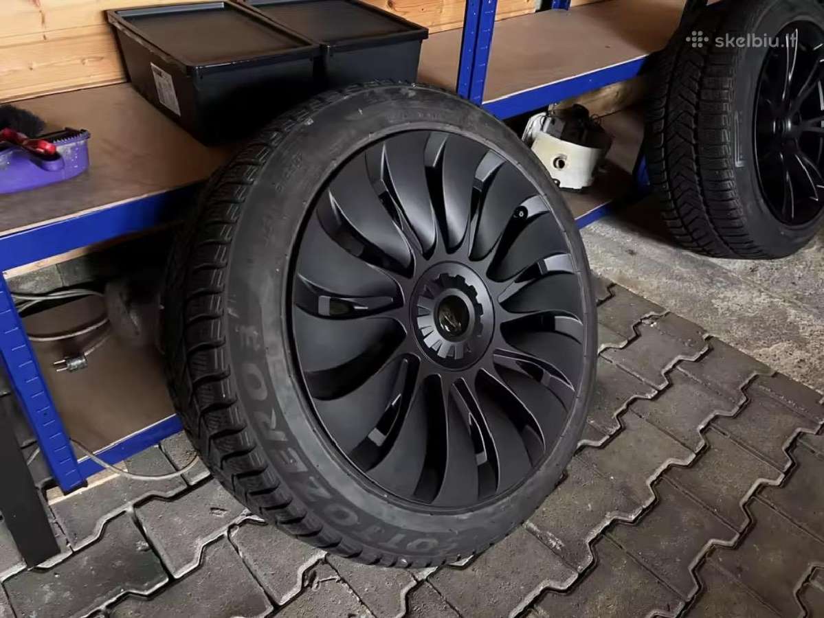 Tesla Model Y 2020-2024 ratų gaubtai (aero)