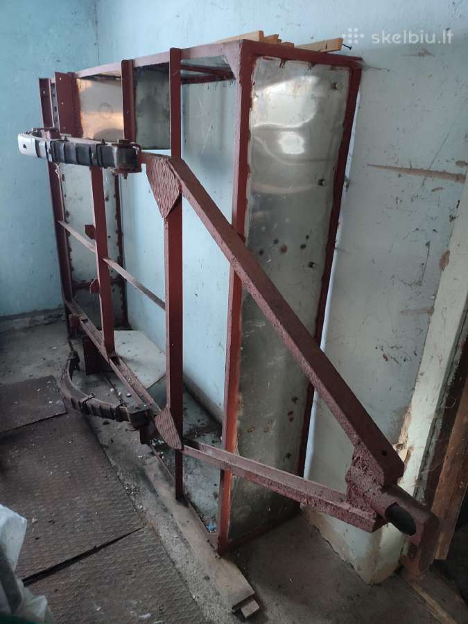 Nebaigta gaminti priekaba