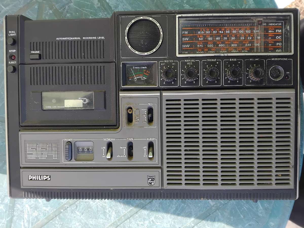 Philips panasonic hitachi magnetolos-bombox - nuotraukos Nr. 16