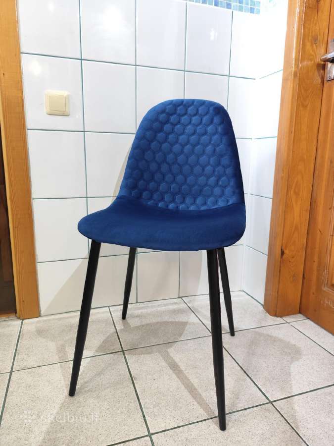Naujos minkštos svetainės kėdės - nuotraukos Nr. 4