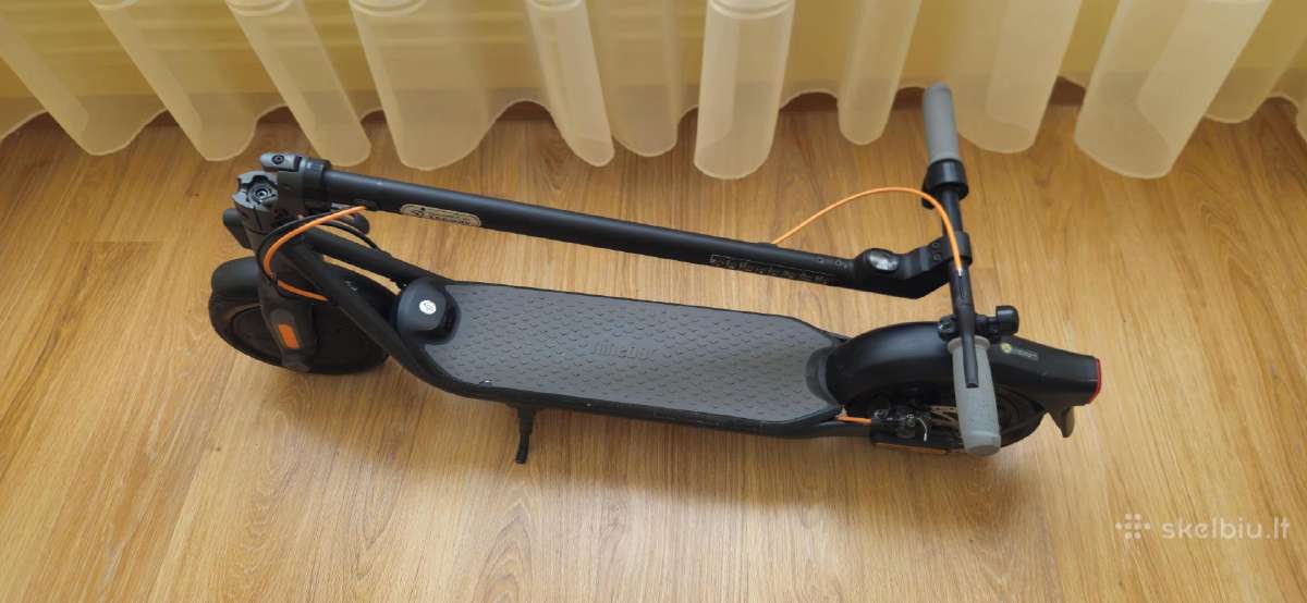 Ninebot kickscooter F30e