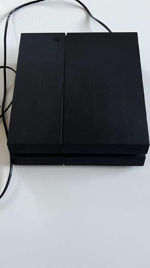 Parduodamas Ps4 500gb