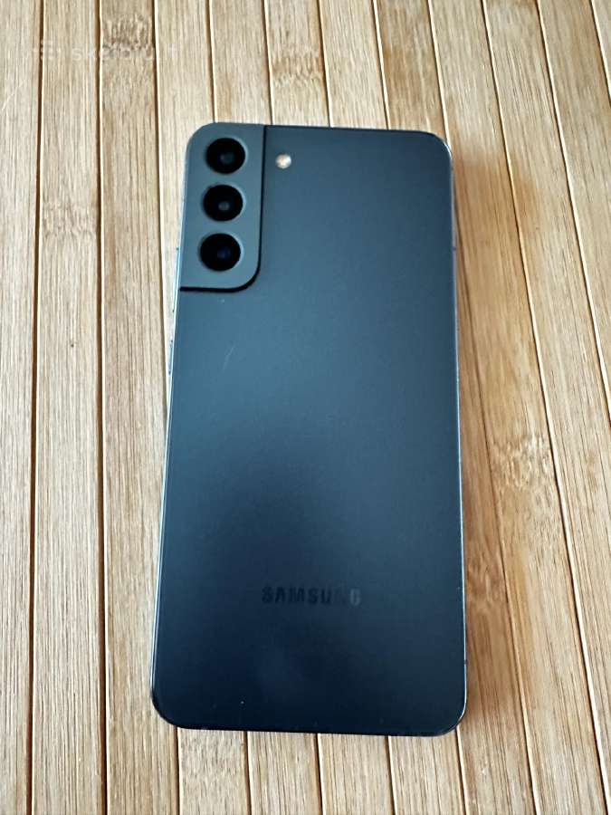 Samsung S22+
