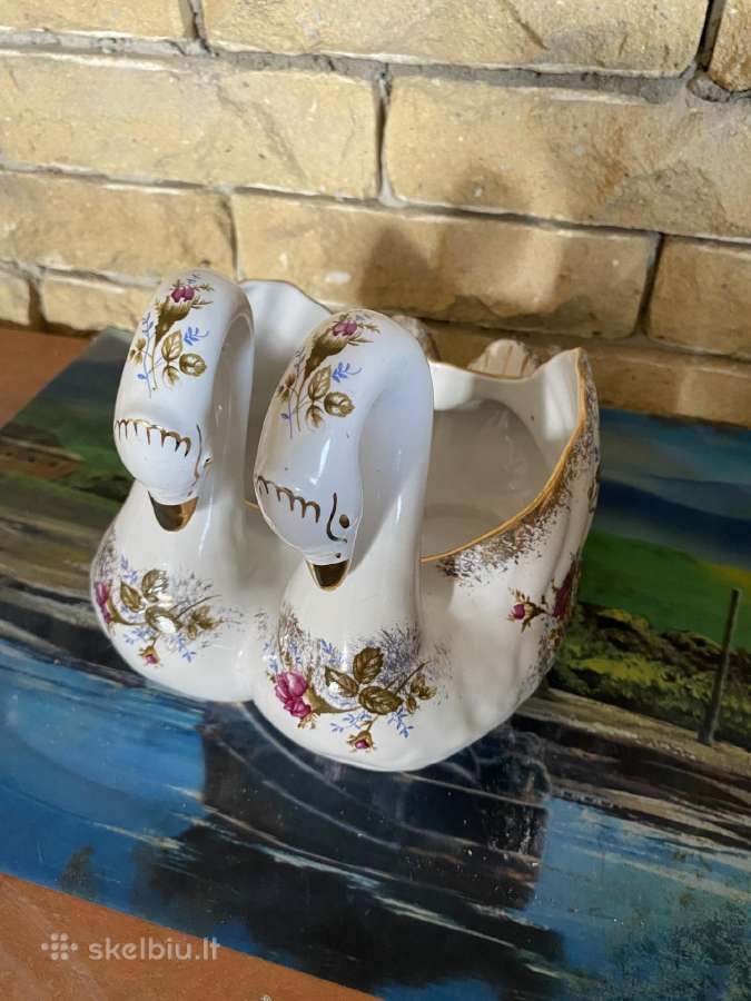 Parduodu porcelenine gulbes - nuotraukos Nr. 3