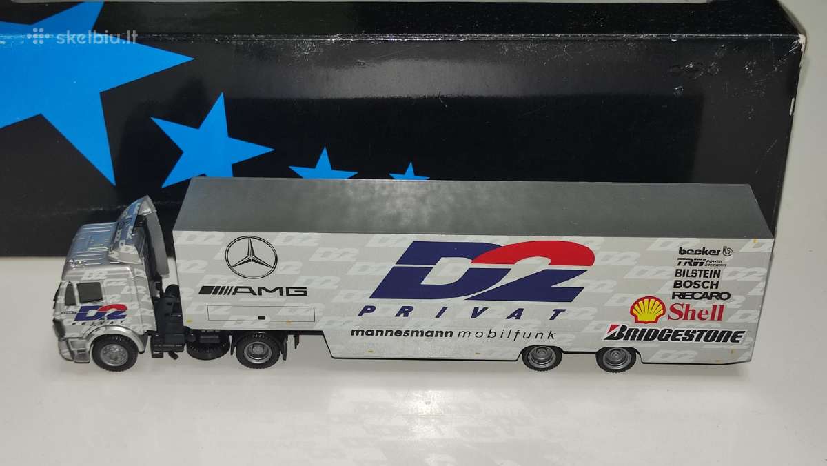 Mercedes Benz 1748