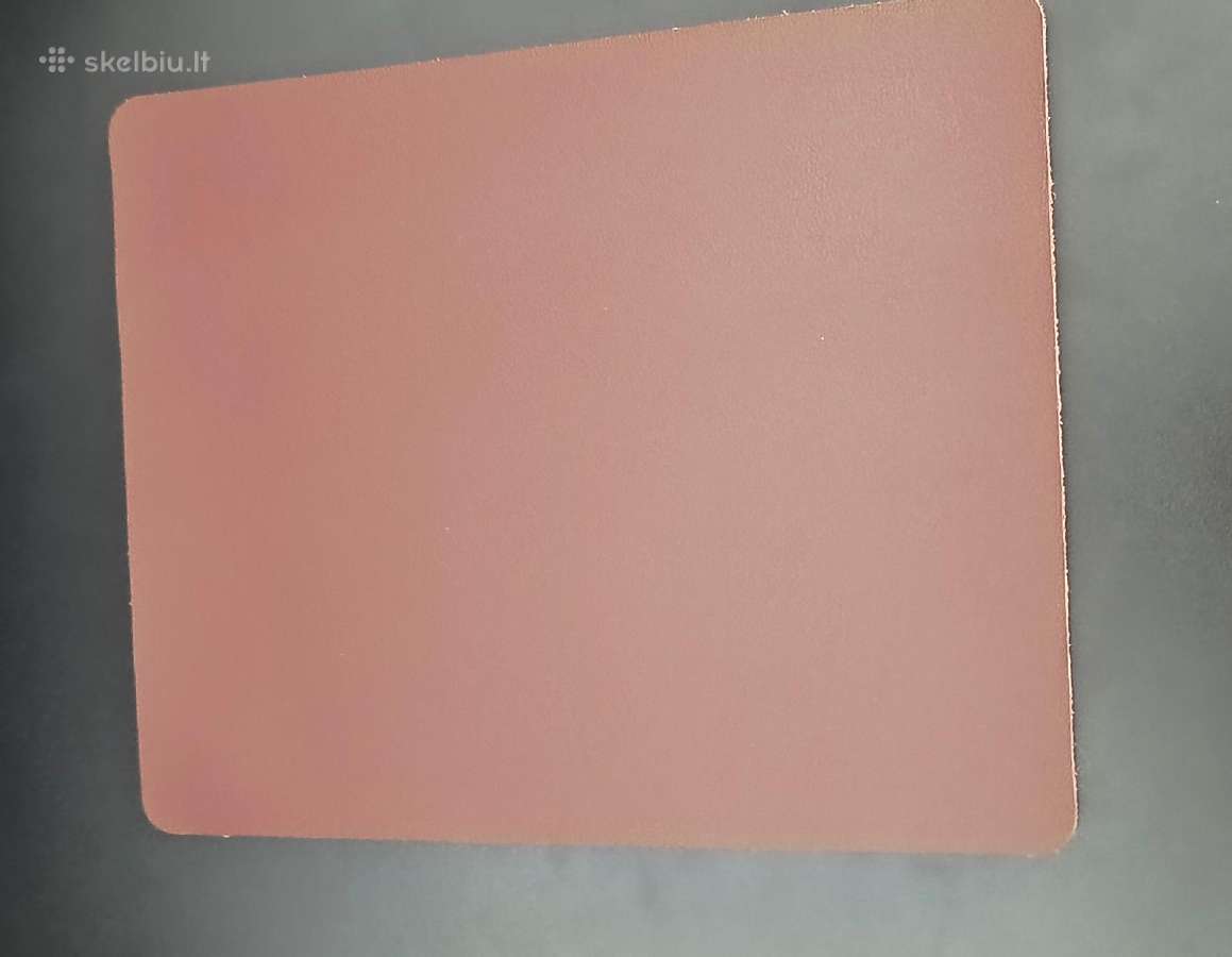 Mažas pelės kilimėlis iš netikros odos