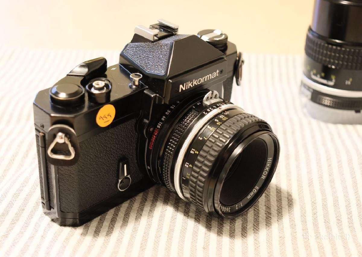 Nikon Ft3 su 2 objektyvais