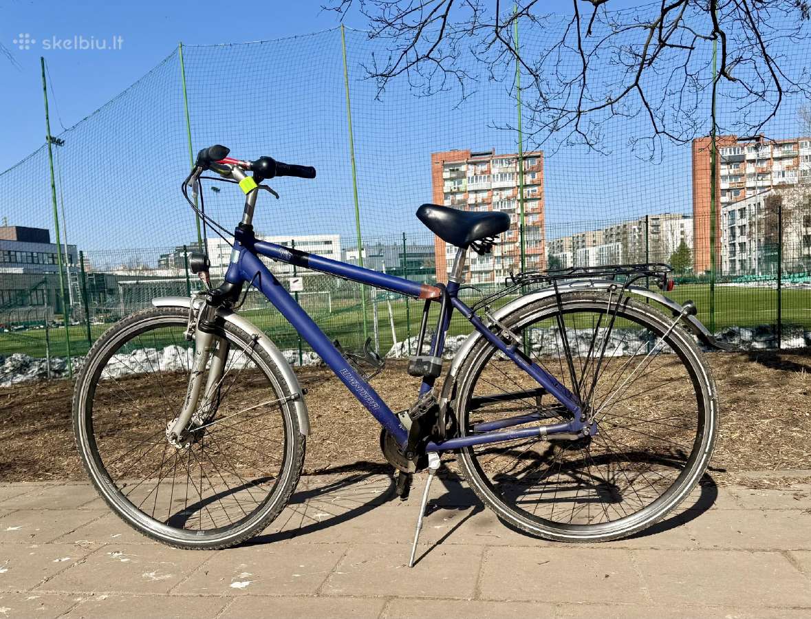 Gero stovio miesto dviratis su pompa ir spyna