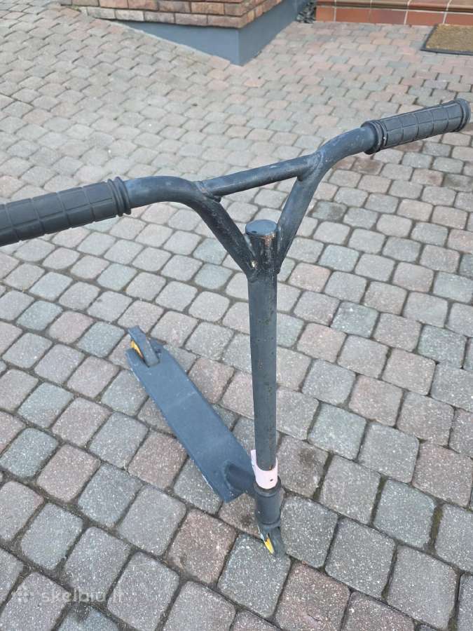 Paspirtukas Hudora 205 + dovana triukų paspirtukas - nuotraukos Nr. 4