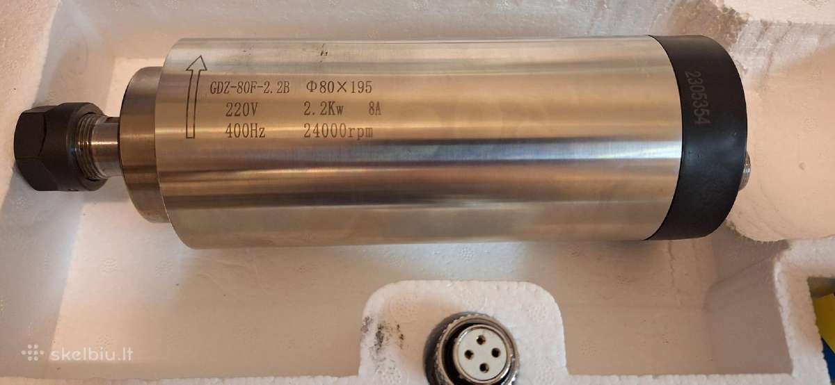Parduodu "špindelį" , 220 v , 2,2 kw, 24000rpm.
