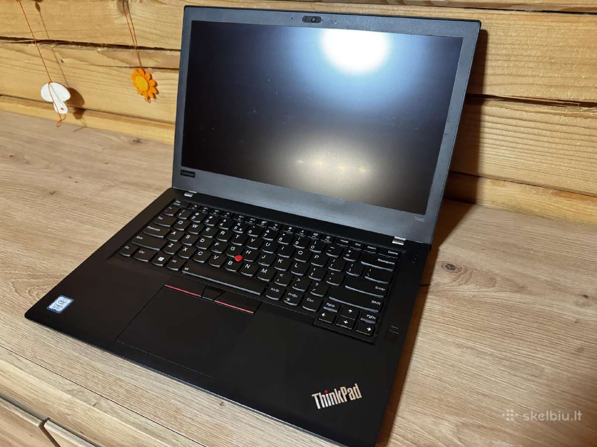 Parduodu lenovo thinkpad t480 40gb RAM 250gb SSD