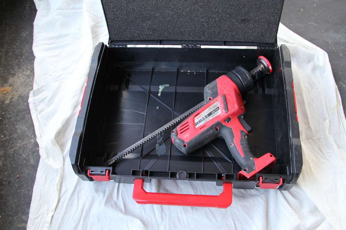 Milwaukee C18 Pcg silikono pistoletas