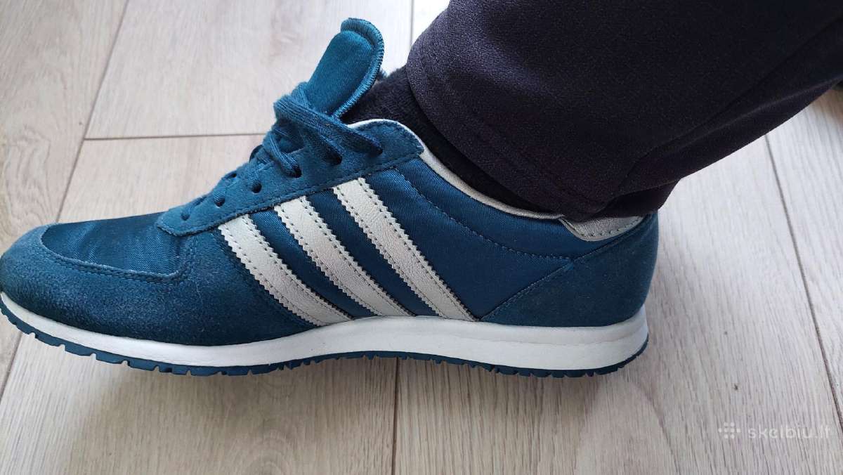 Kiedai ,Adidas" galima moterims ir vyrams