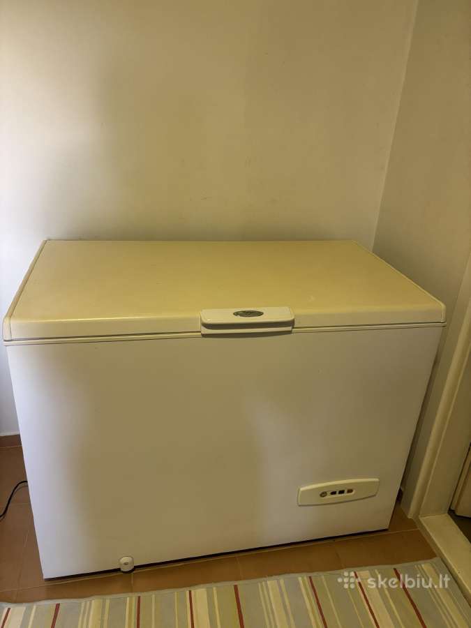 Whirlpool šaldiklis Wh2310 A++ (225 l)