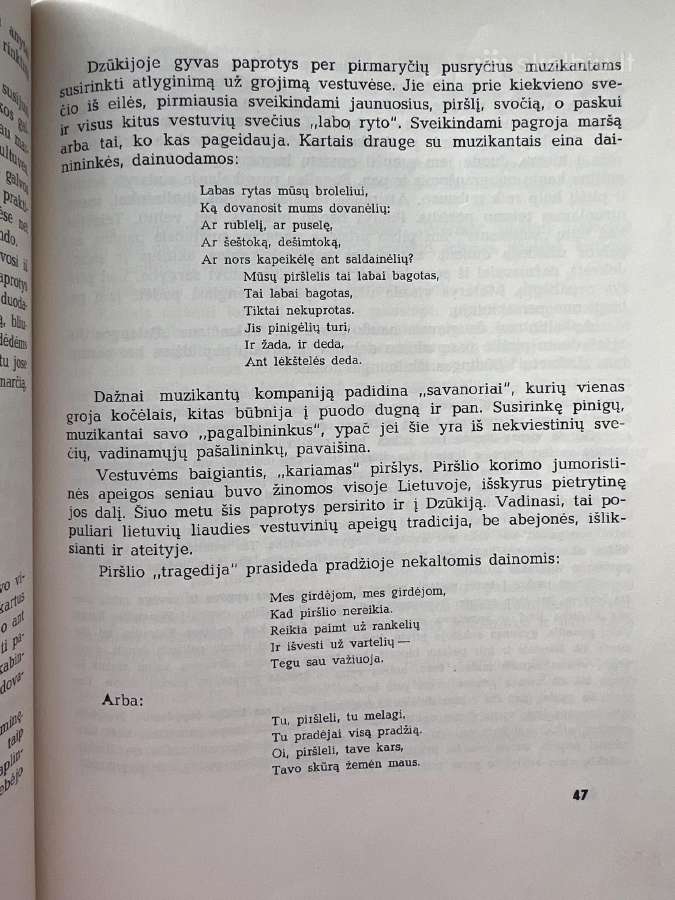 Lietuvių šeimos tradicijos - nuotraukos Nr. 4