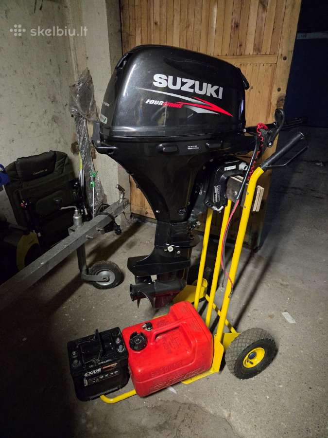 Parduodama geras valties variklis Suzuki 20 ag