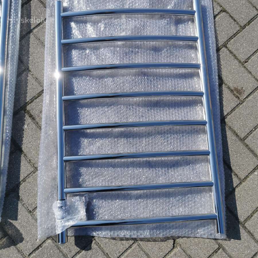 Parduodu du elektrinius gyvatukus