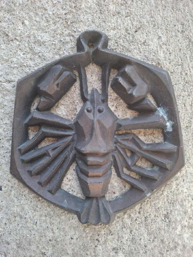 Bareljefas Vėžlys zodiako ženklas