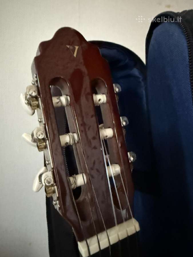 Klasikinė gitara Valencia su dėklu - nuotraukos Nr. 6