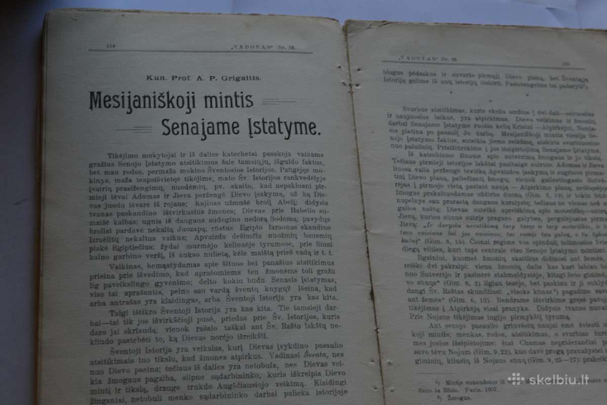 Idomios senovines knygutes - nuotraukos Nr. 16