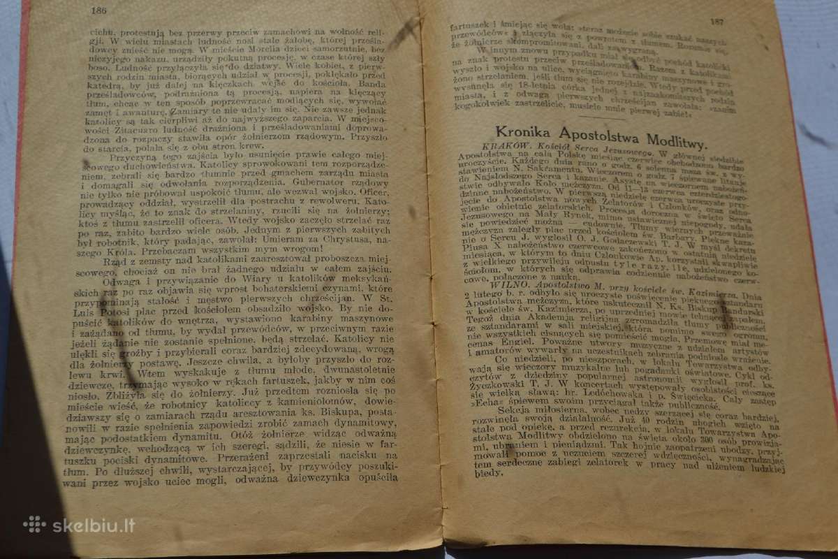 Idomios senovines knygutes - nuotraukos Nr. 37