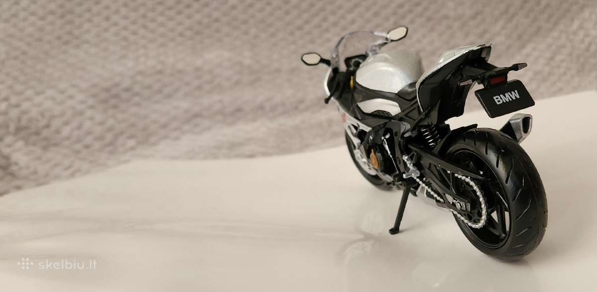 Žaislas - Modelis 1:12 - Bmw 1000rr - nuotraukos Nr. 3