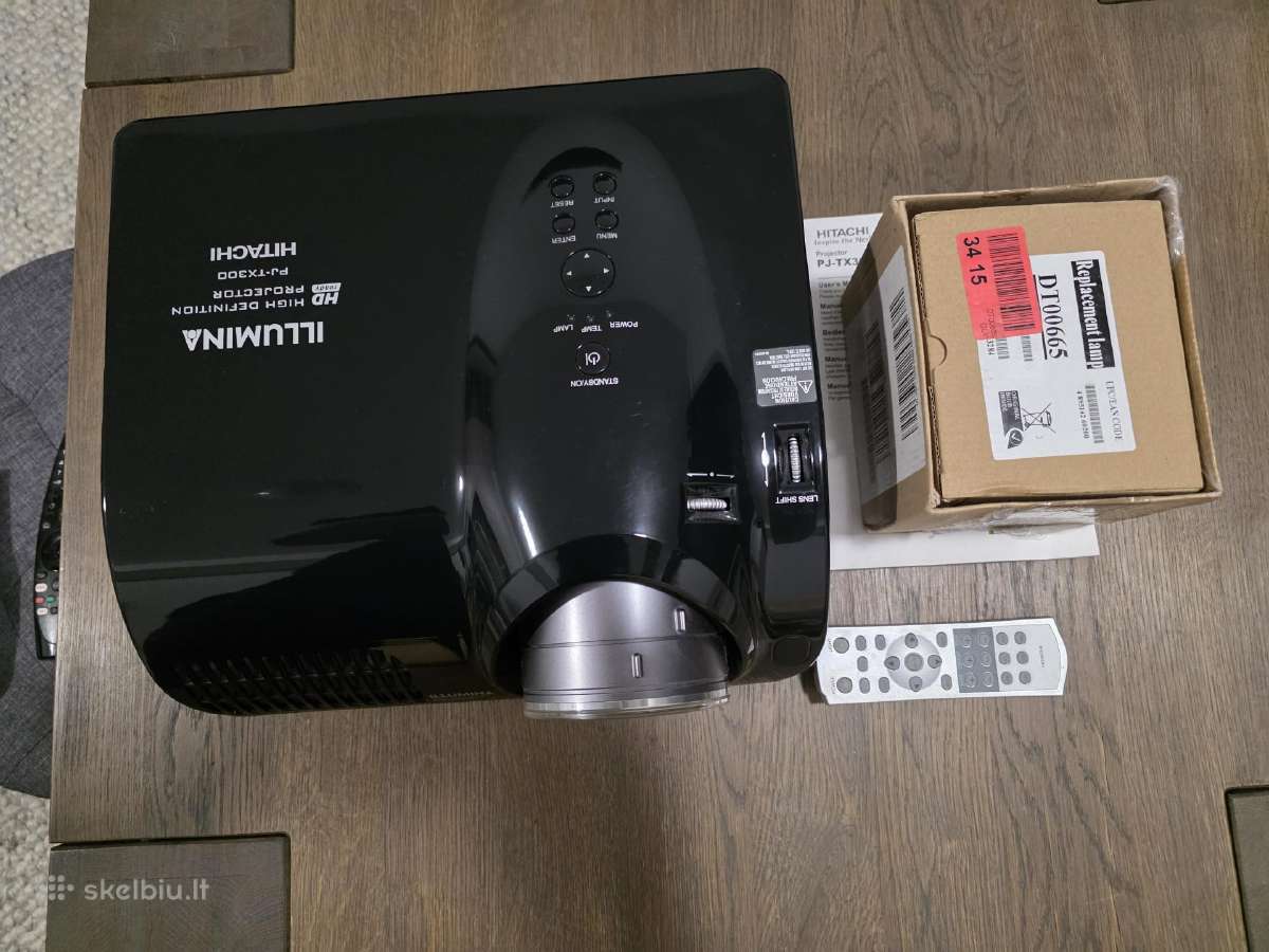 Projektorius Hitachi illumina pj tx300