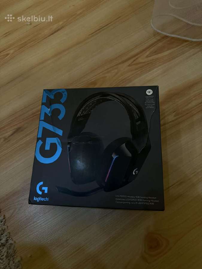 Parduodamos gaming ausinės