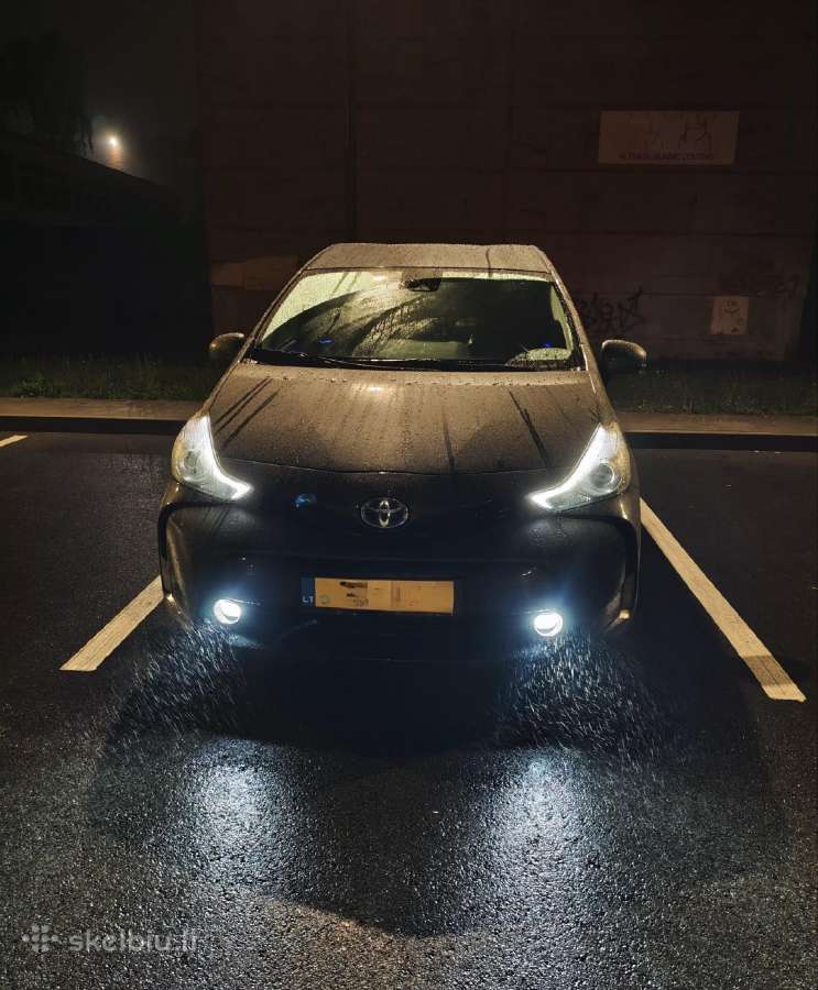 LED priešrūkiniai žibintai Toyota Lexus