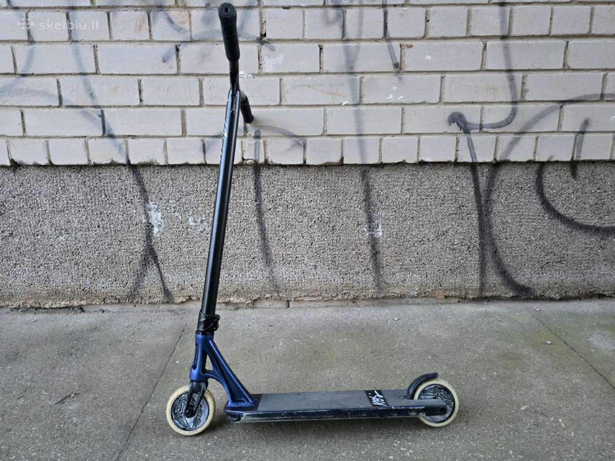 Parduodu triukinį paspirtuką Blunt Kos S6 Heist - nuotraukos Nr. 2