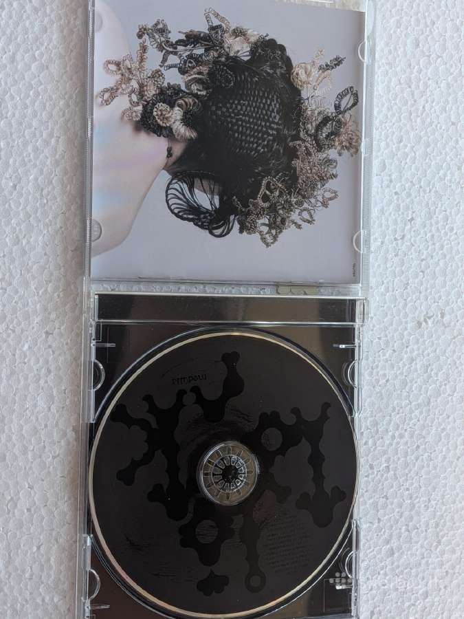 Björk - Medlla (CD, Album, Cin) - nuotraukos Nr. 3