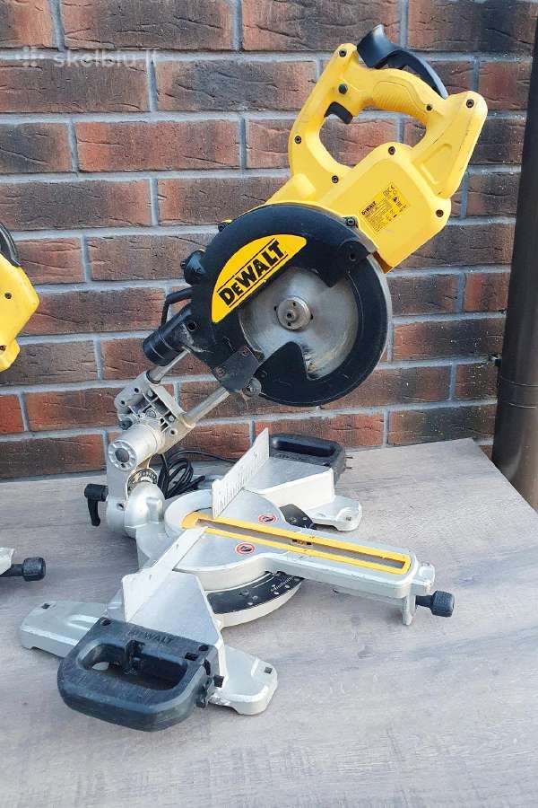 Dewalt skersavimo stakles - nuotraukos Nr. 2
