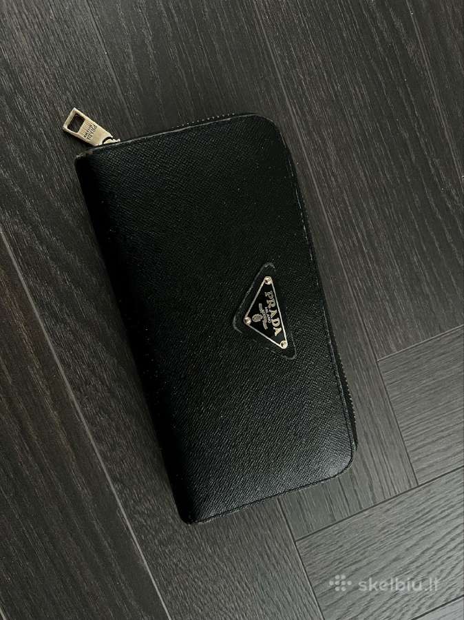 Prada pinigine