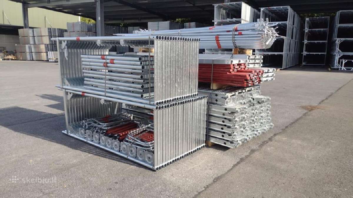 Baumann fasadiniai pastoliai 309 m²
