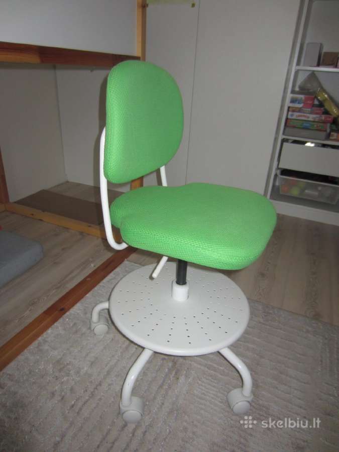 Ikea vaikiška darbo kėdė Vimund. Auganti.