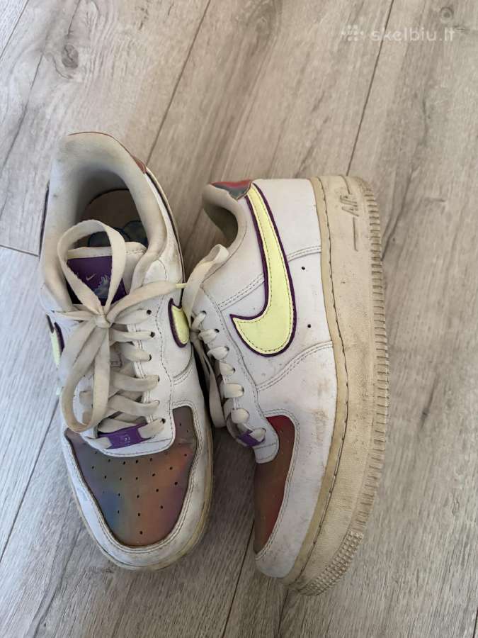 Nike Air Force