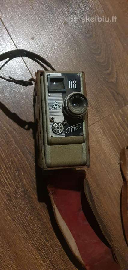 Antikvarinė kino kamera „Cima D8“ (8 mm)