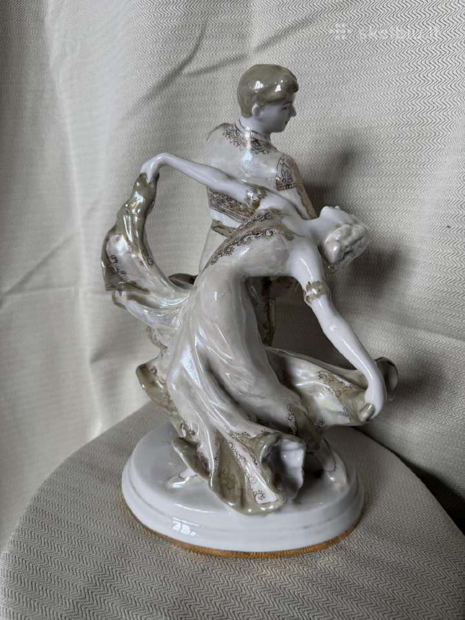 Lzfi skulptūra