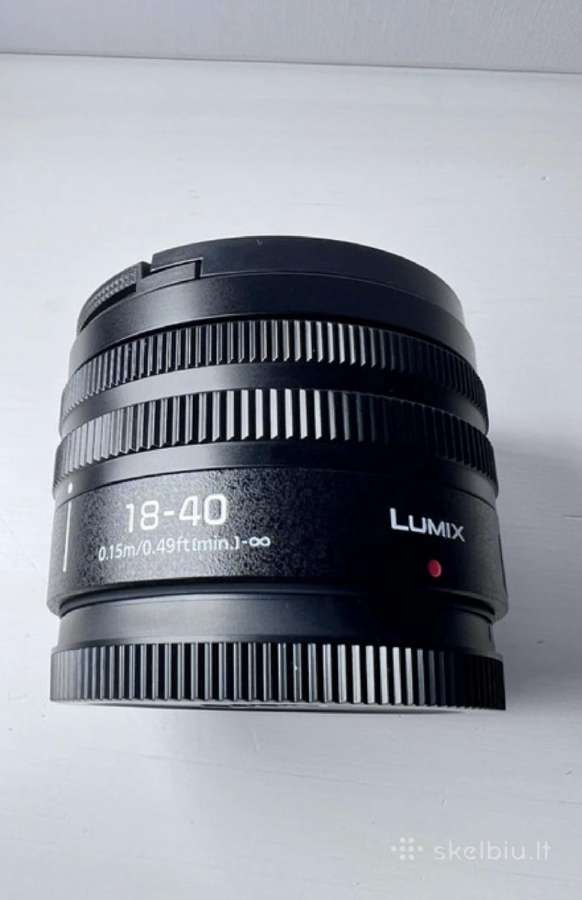Panasonic Lumix 18-40mm objektyvas