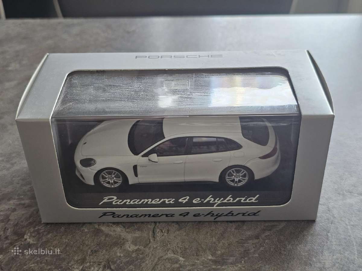 Porsche Panamera 4 - nuotraukos Nr. 2
