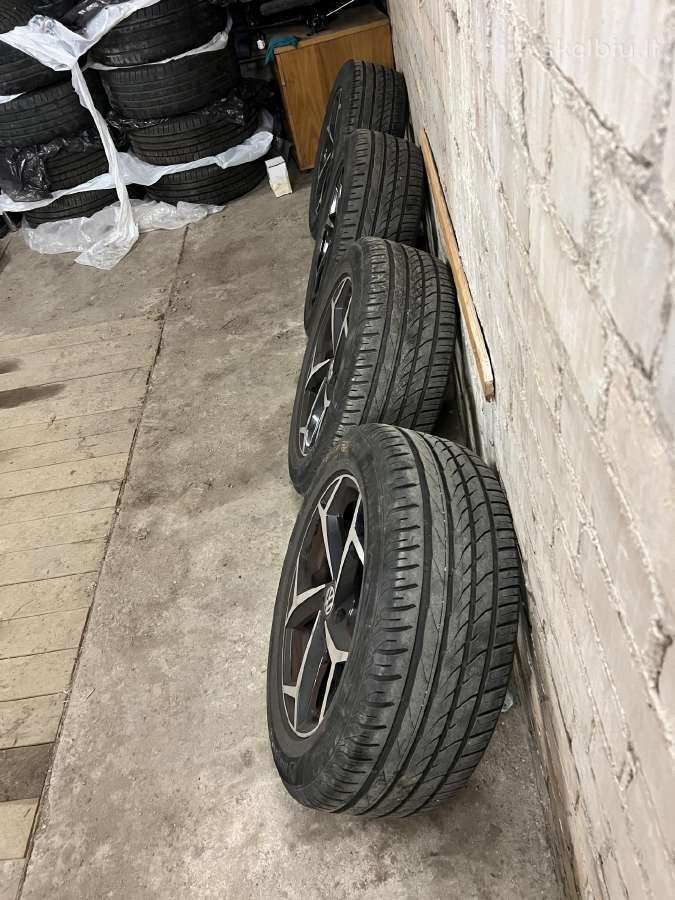 VW Bonneville Style R17 ratlankiai su padangomis - nuotraukos Nr. 9