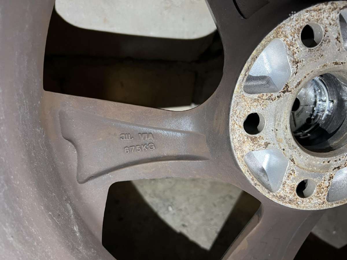 VW Bonneville Style R17 ratlankiai su padangomis - nuotraukos Nr. 17
