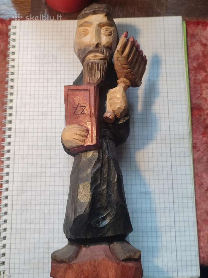 Medinis drožinys žydas