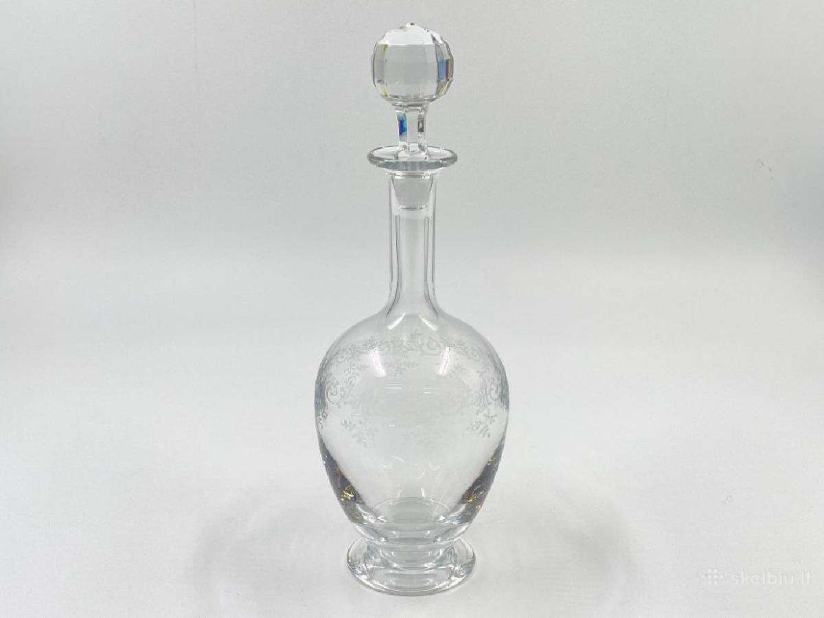 Krištolinis grafinas "Baccarat"