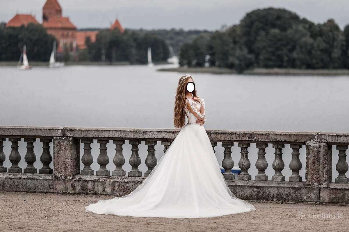 Nuostabi vestuvinė suknelė - nuotraukos Nr. 11