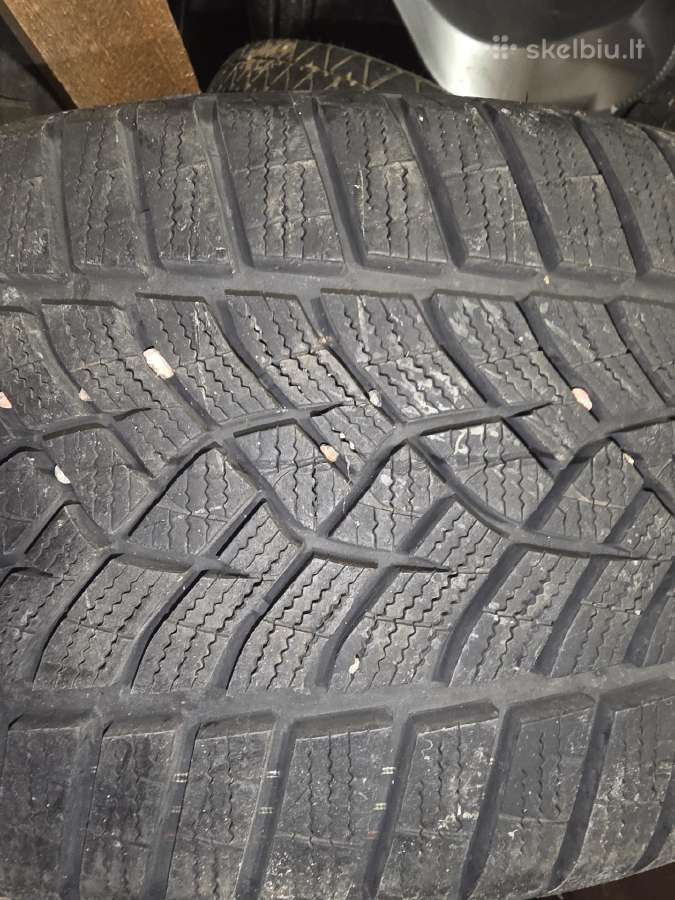 Goodyear ultragrip performance Ms