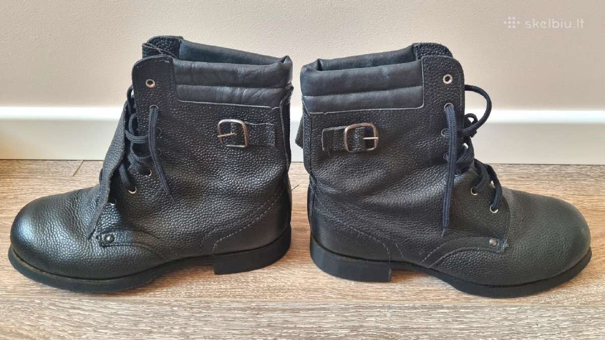 Odiniai kerziniai batai